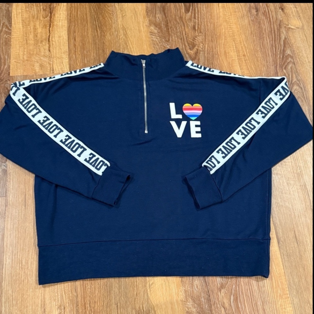 No Boundaries Juniors Cropped “LOVE” 1/4 Zip Mock Neck Pullover (Size: Med)(EUC)